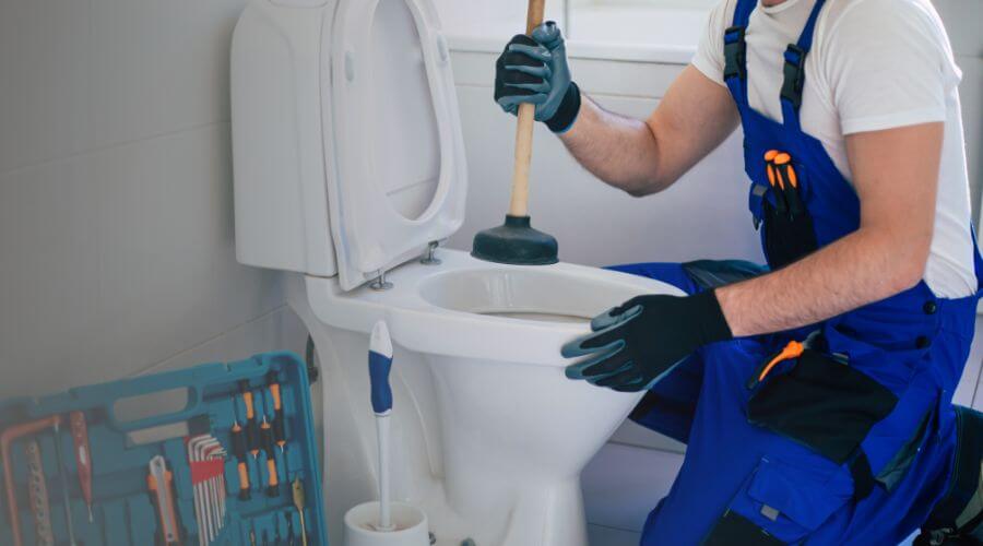 Professional septic pumping service in Ellendale, ND
